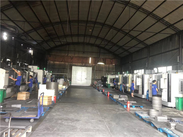 河南石墨棒廠家站在我們企業(yè)的角度，提供服務(wù)