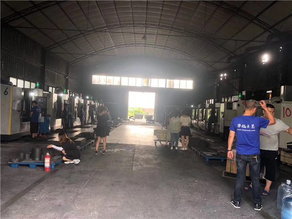 河南石墨坩堝廠家服務(wù)很專業(yè)，能夠充分理解我的需求